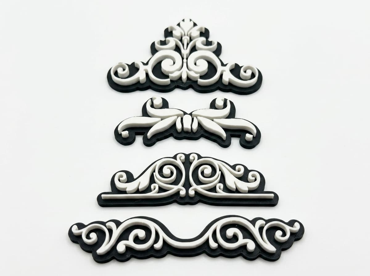 Grand crests (set of 4)