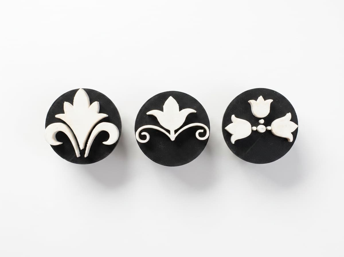 Antique emblems (set of 3)