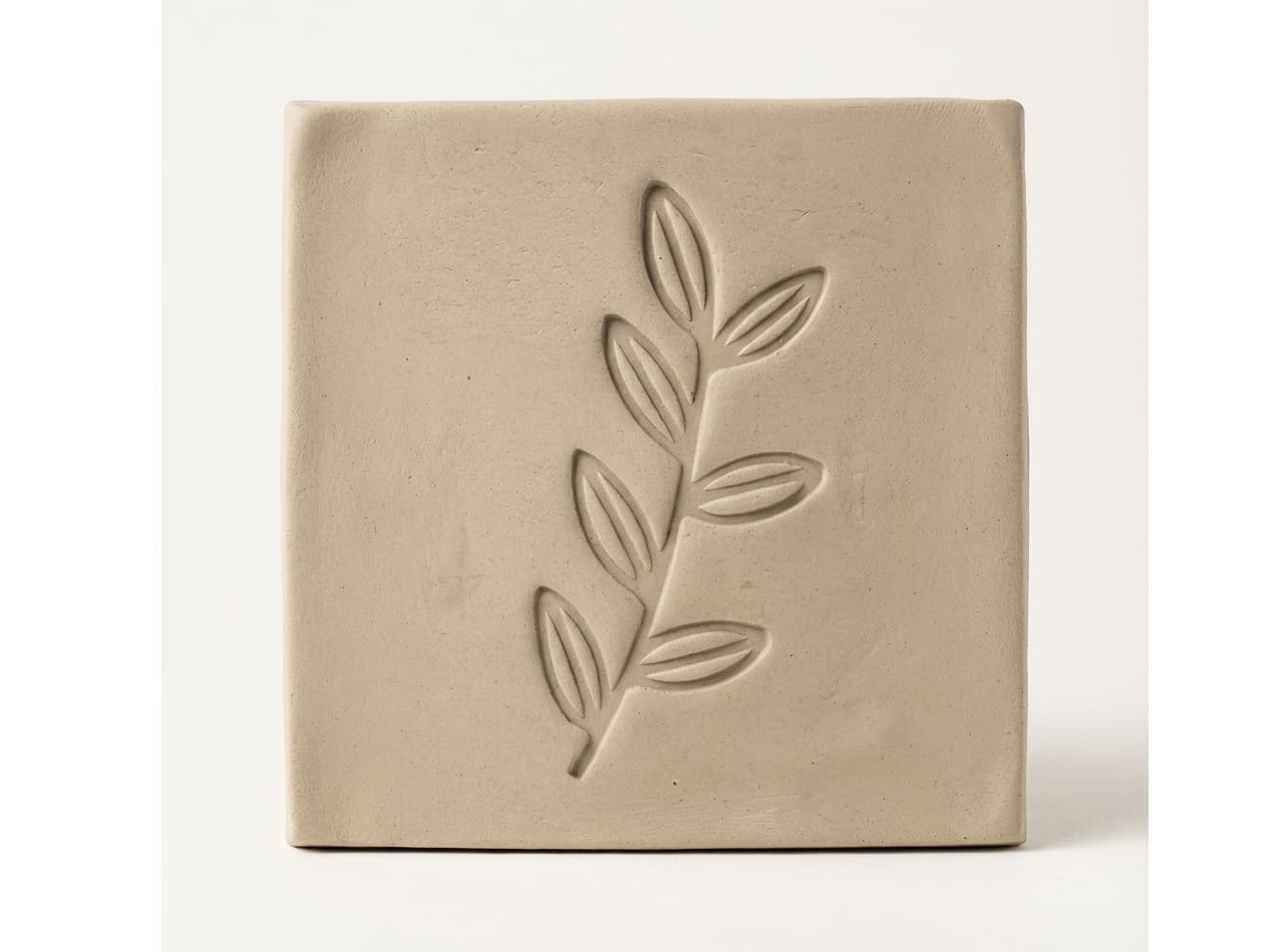 Sprig leaf 3